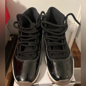 Air Jordan 11 space Jam
